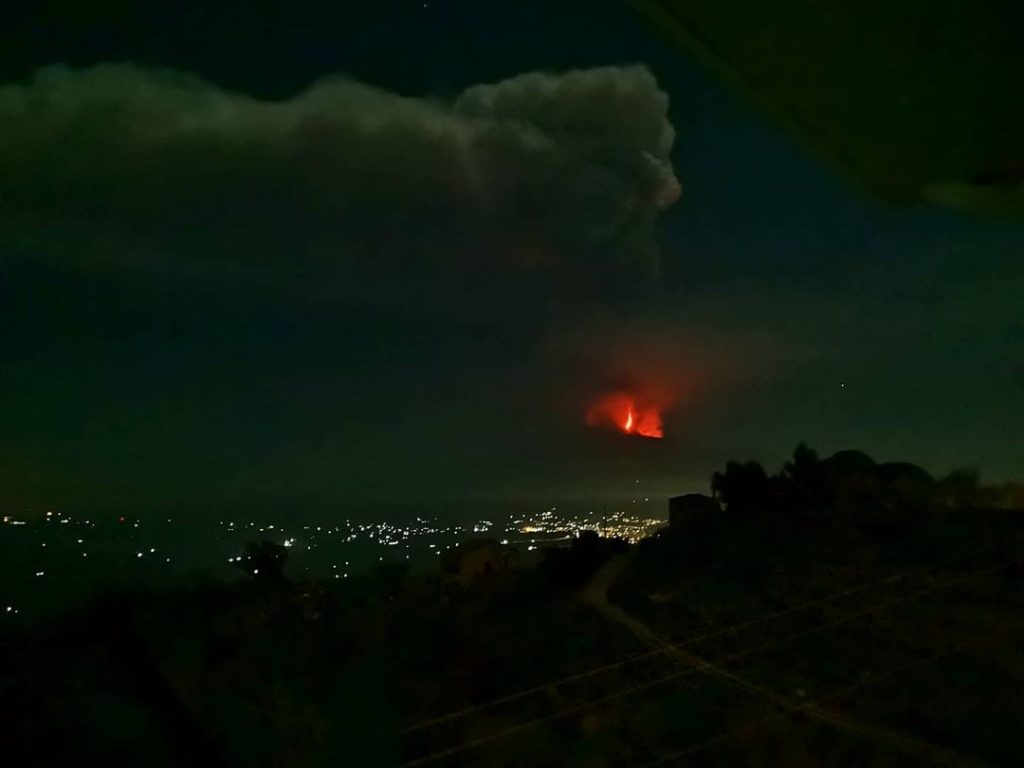eruzione etna 24 febbraio 2021