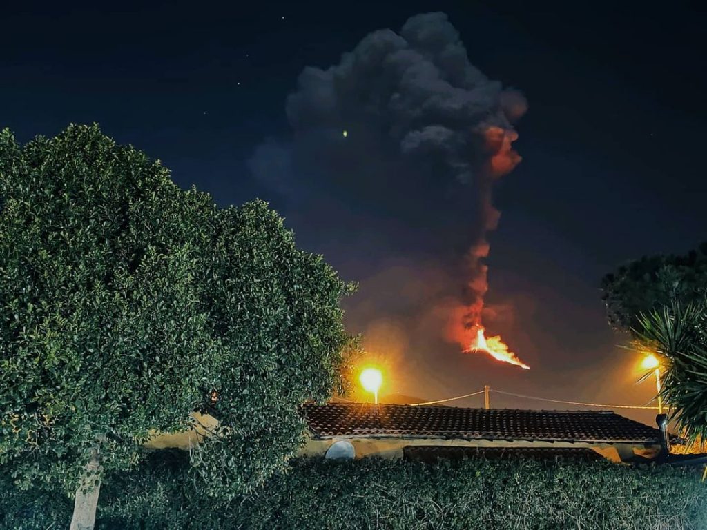 eruzione etna 24 febbraio 2021