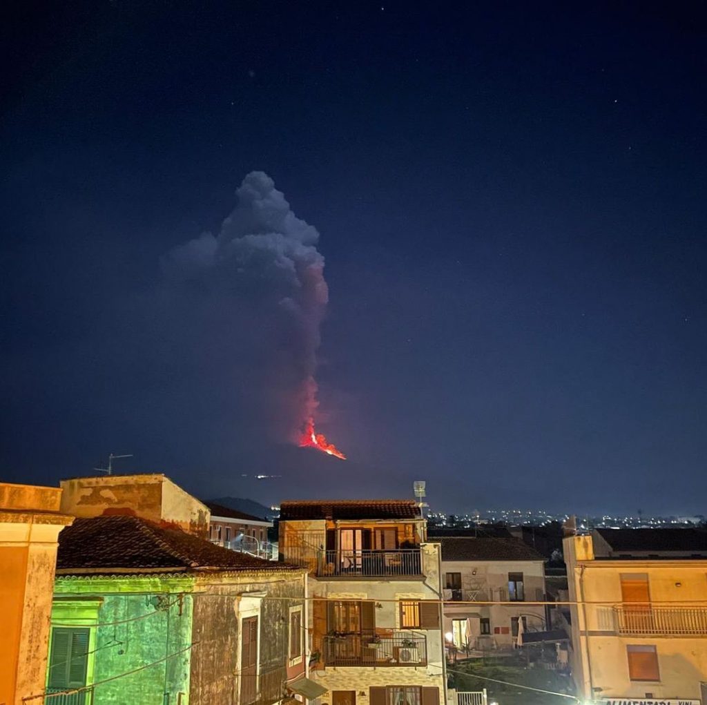 eruzione etna 24 febbraio 2021