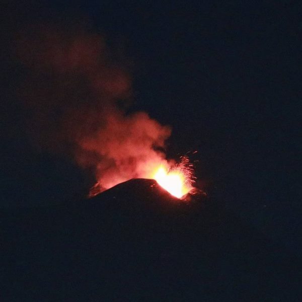 eruzione etna 24 febbraio 2021