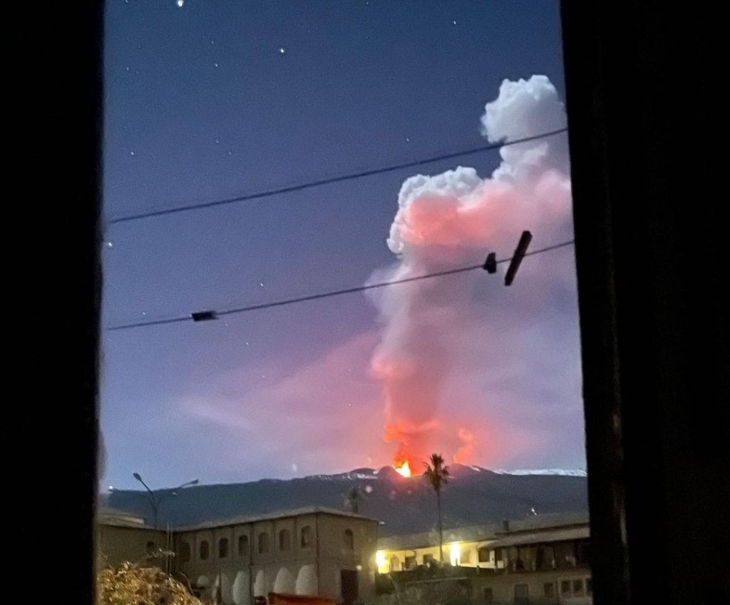 eruzione etna 24 febbraio 2021