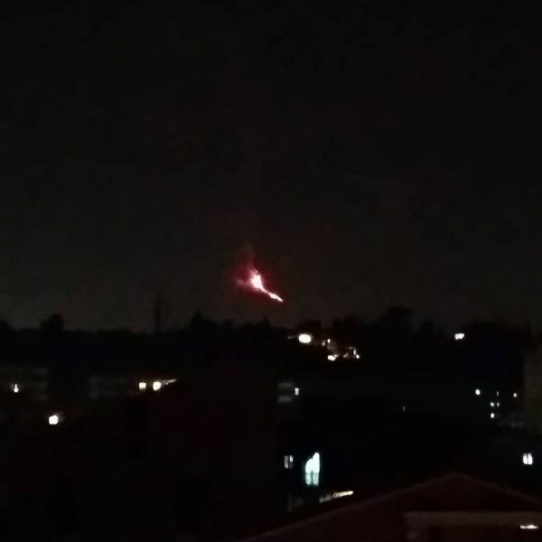 eruzione etna 24 febbraio 2021