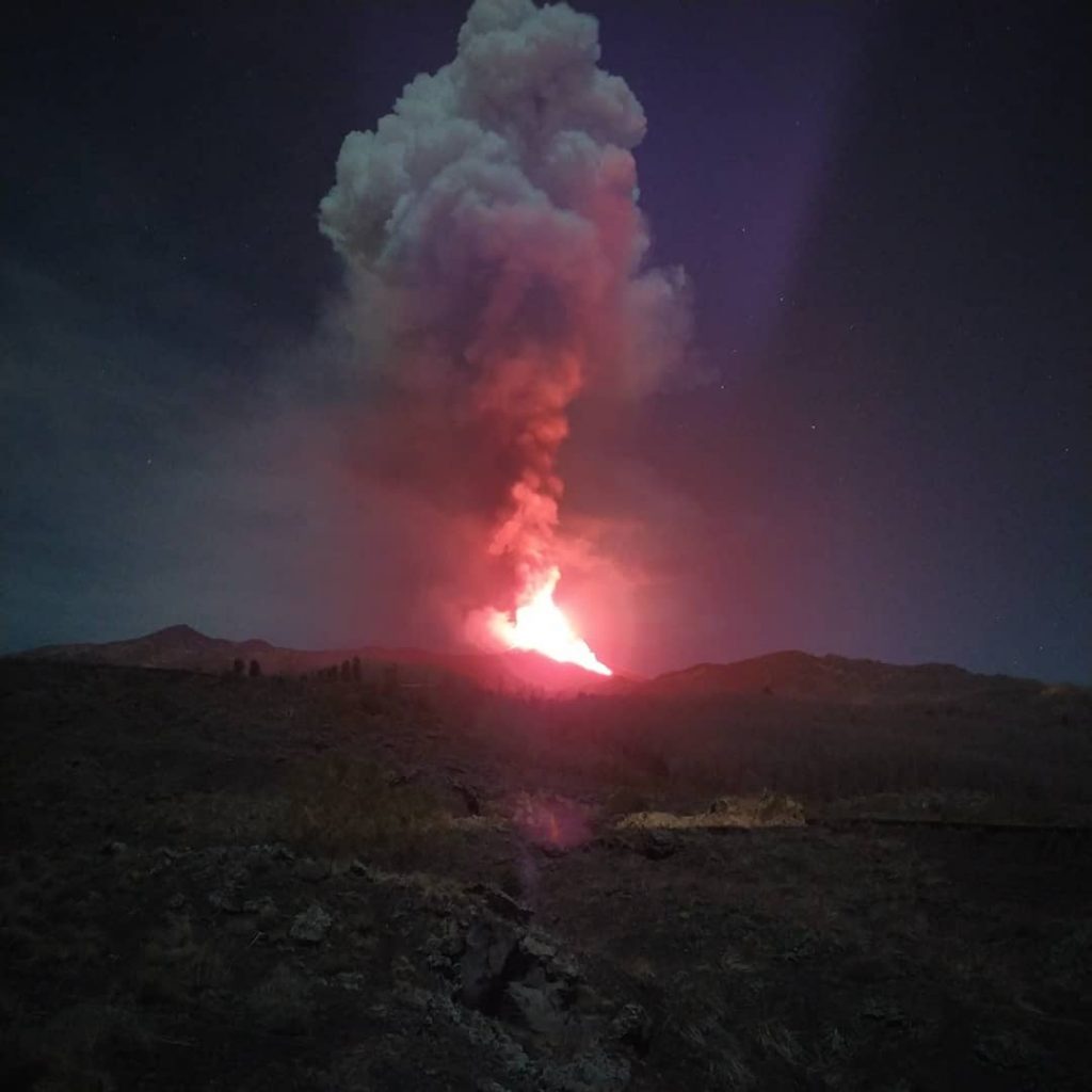 eruzione etna 24 febbraio 2021