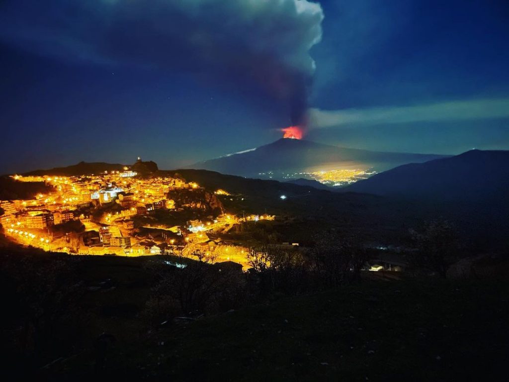 eruzione etna 24 febbraio 2021