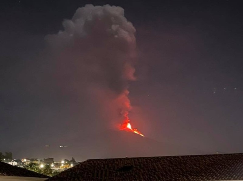 eruzione etna 24 febbraio 2021