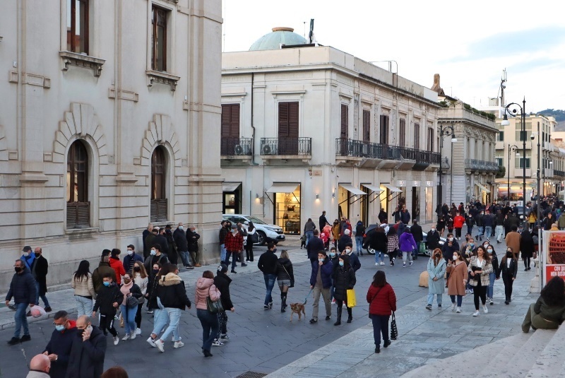 corso garibaldi reggio calabria passeggio shopping