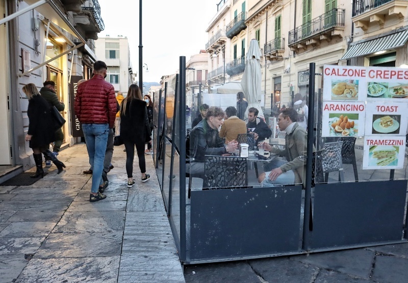 corso garibaldi reggio calabria passeggio shopping