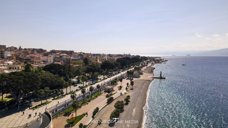 lungomare italo falcomatà reggio calabria vista dall’alto