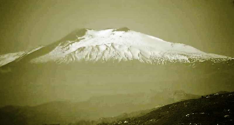 Etna innevato