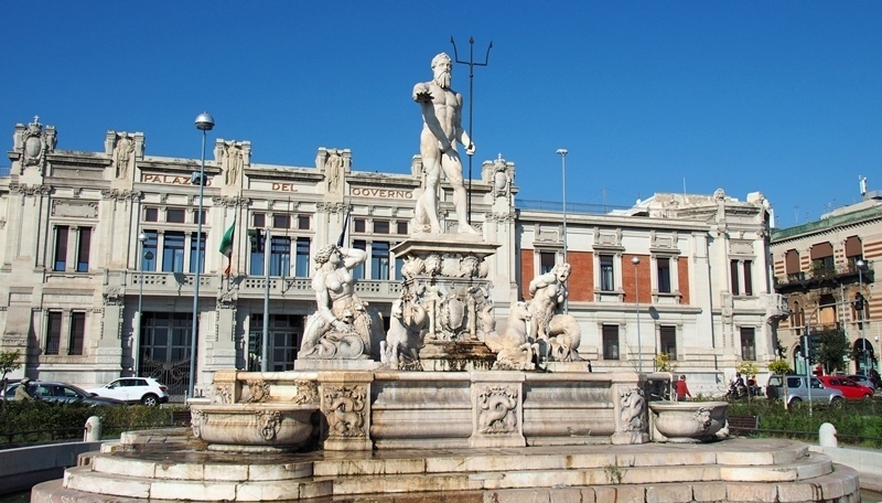 fontana del nettuno messina