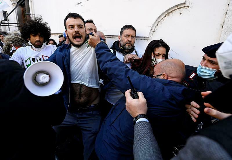 roma lavoratori governo protesta coronavirus