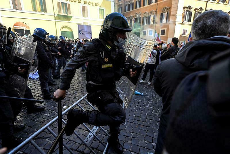roma lavoratori governo protesta coronavirus
