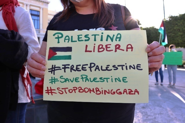 Sit in palestina piazza italia