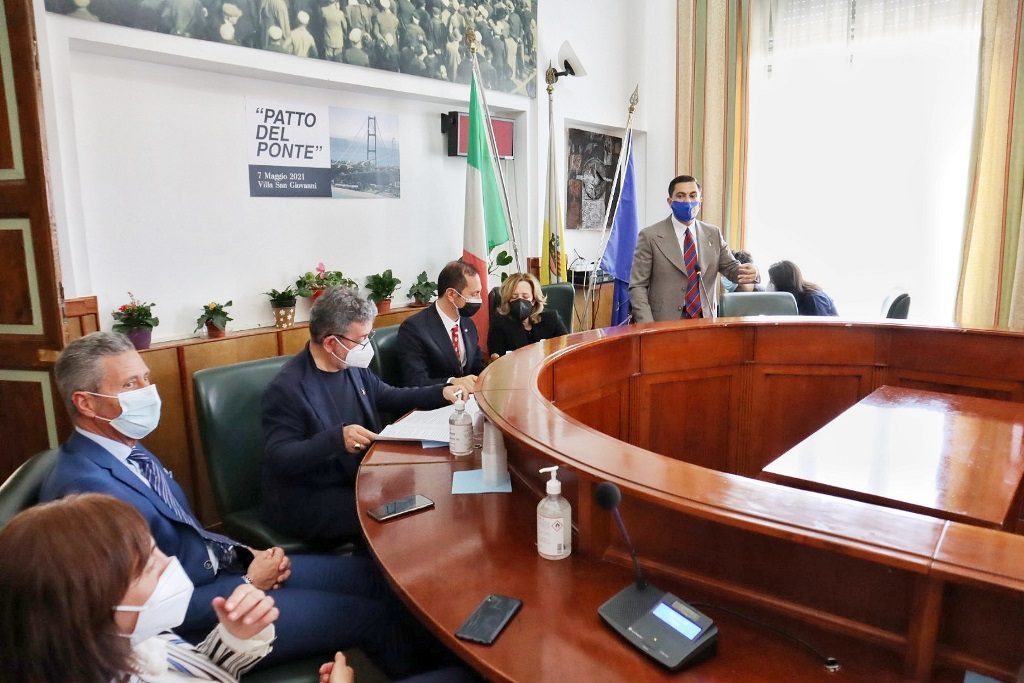 conferenza patto del ponte villa san giovanni