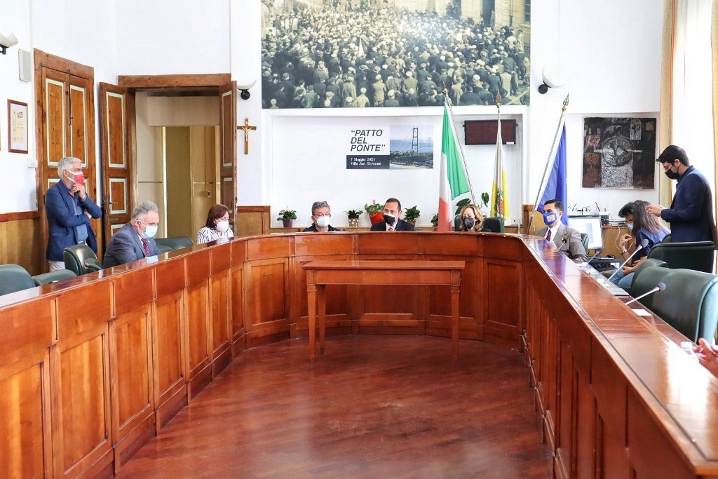 conferenza patto del ponte villa san giovanni