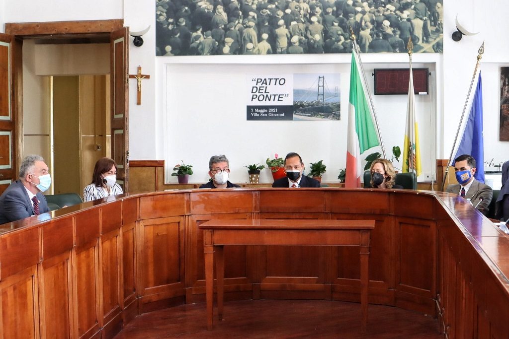 conferenza patto del ponte villa san giovanni