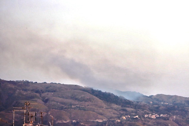 incendio reggio calabria