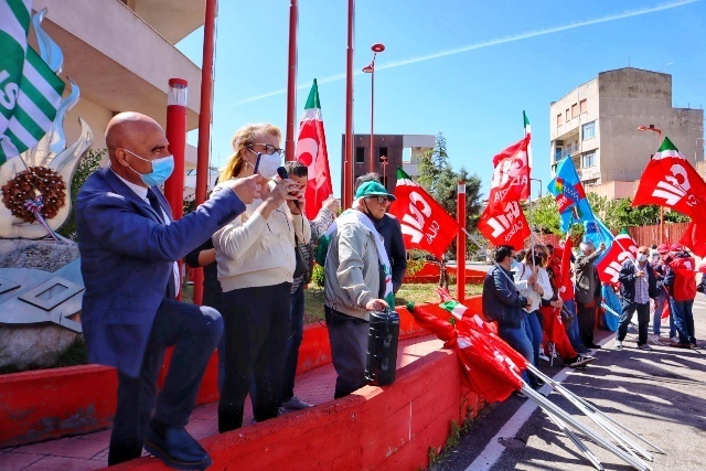 manifestazione sindacati sicurezza posti lavoro
