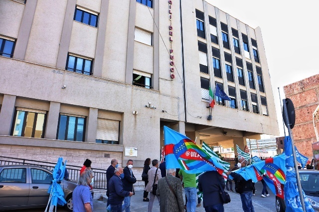 manifestazione sindacati sicurezza posti lavoro