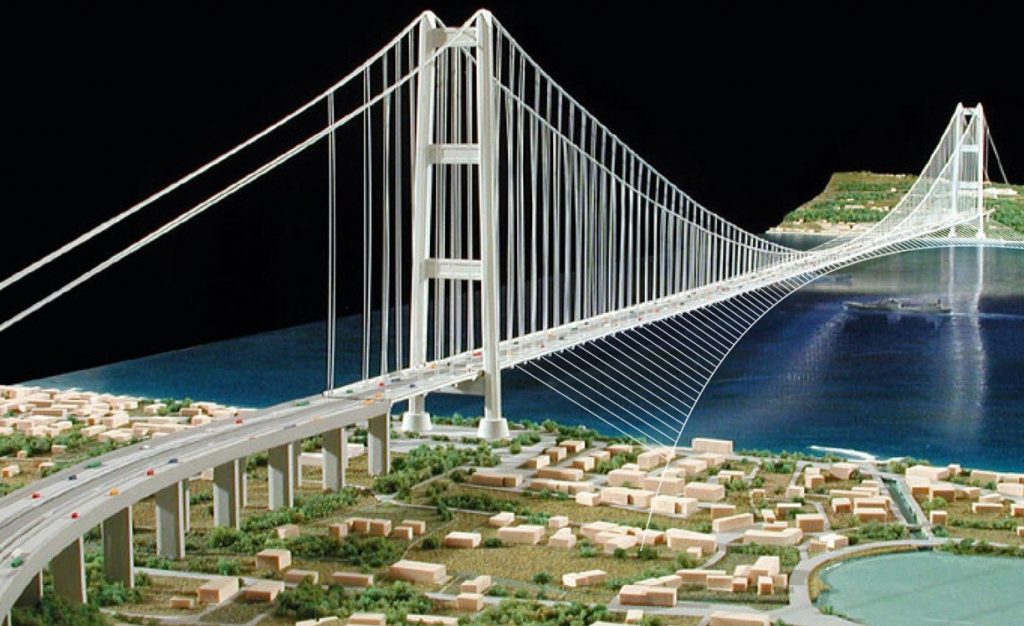 ponte sullo stretto di messina con funi stabilizzanti