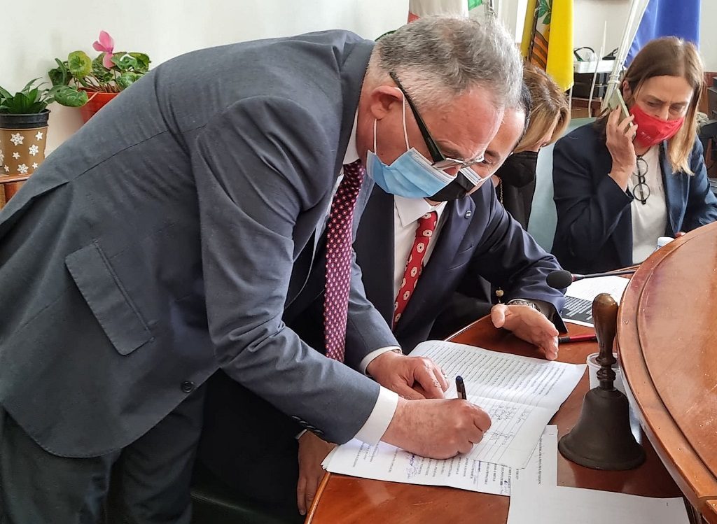 sandro repaci firma patto del ponte villa san giovanni