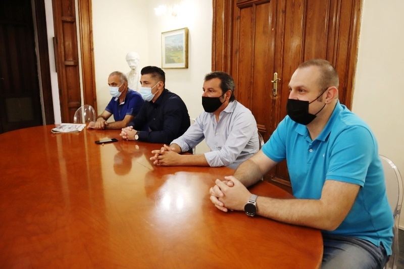 Conferenza sindacati Avr