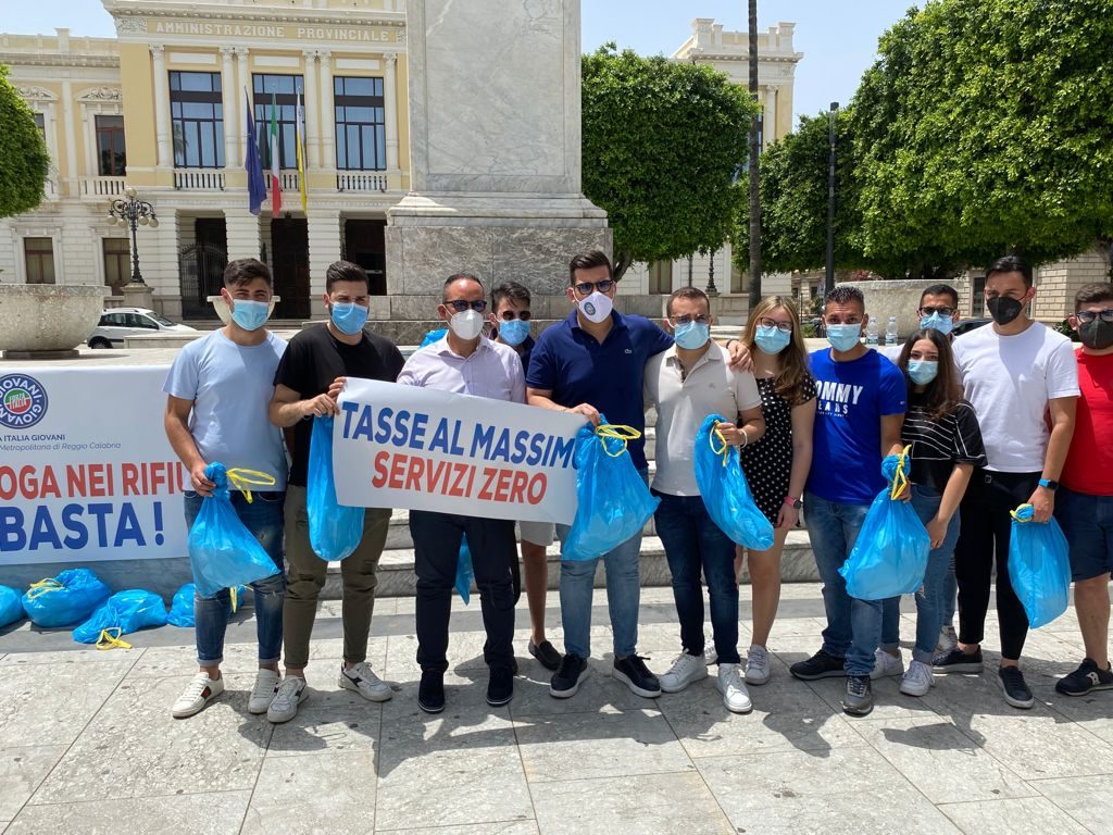 Protesta forza italia