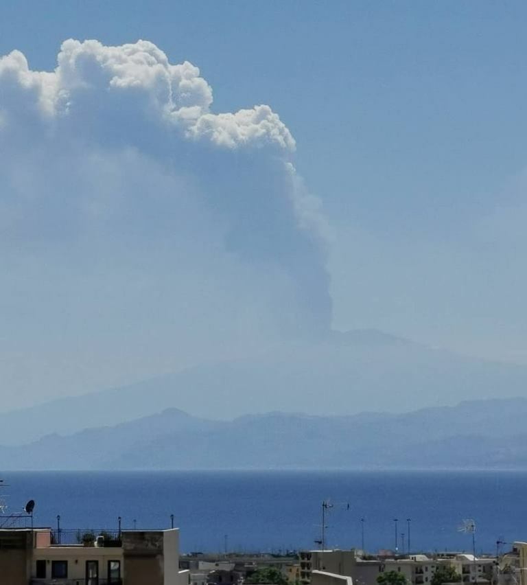 eruzione etna 16 giugno