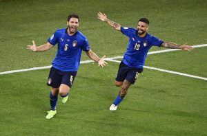 locatelli insigne italia-svizzera