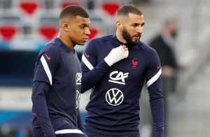 nazionale-francese-mbappé-benzema