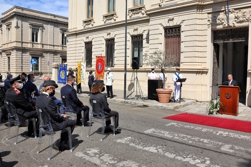 onoreficenze piazza italia reggio calabria