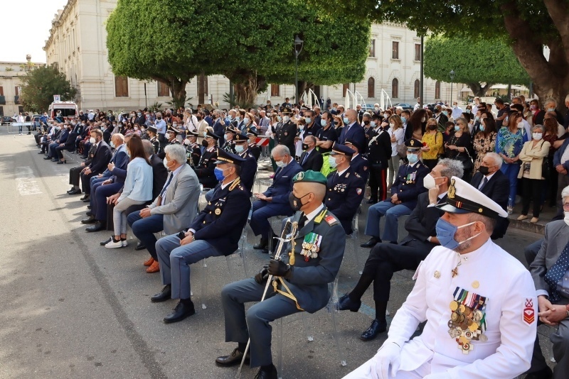 onoreficenze piazza italia reggio calabria