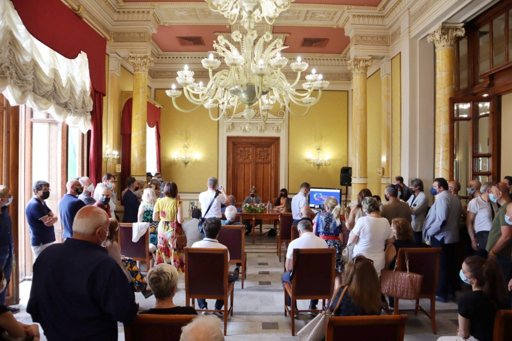 Reggio Calabria: lunedì a Palazzo San Giorgio la presentazione del calendario dell’Estate Reggina. Ad illustrare il ricco programma di iniziative il sindaco Giuseppe Falcomatà