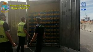 sequestro cocaina gioia tauro