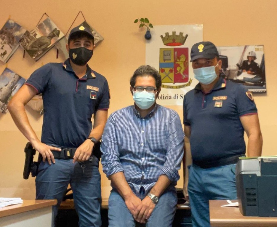 Villa San Giovanni: eroici poliziotti salvano 39enne colpito da infarto ...