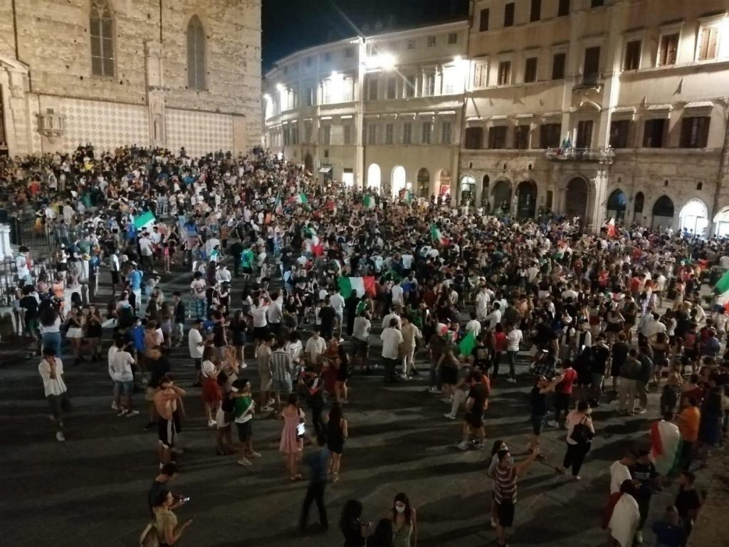 Festa italiani per la vittoria dellEuropeo