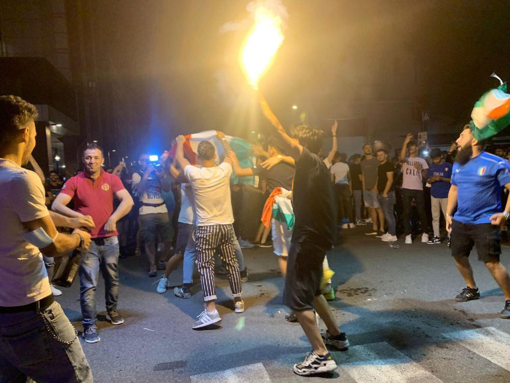 Festa italiani per la vittoria dell'Europeo (2)