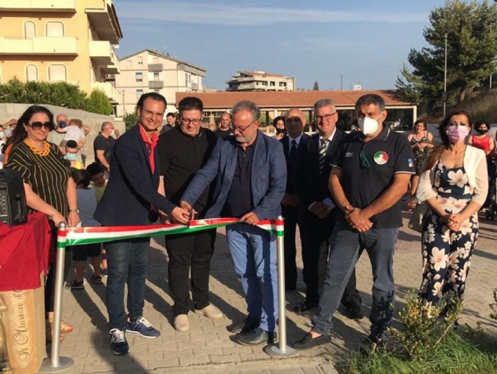 Inaugurazione parco giochi lazzaro