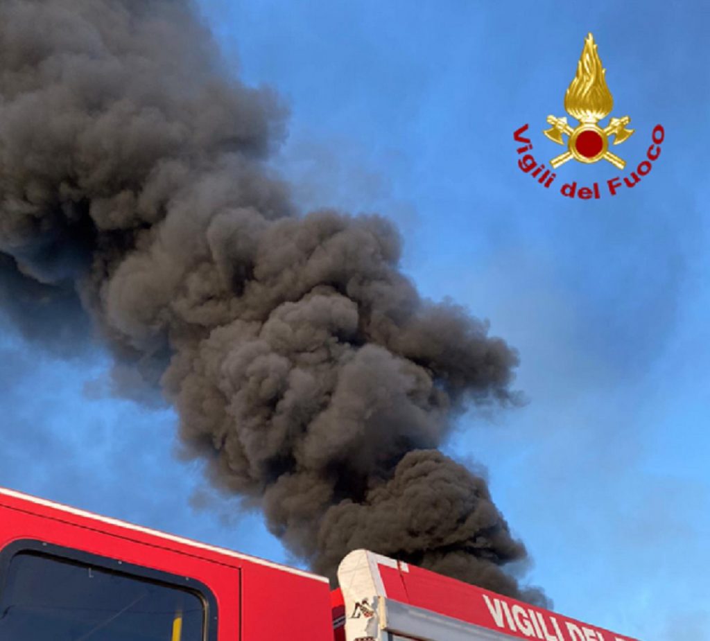 incendio torrenova messina