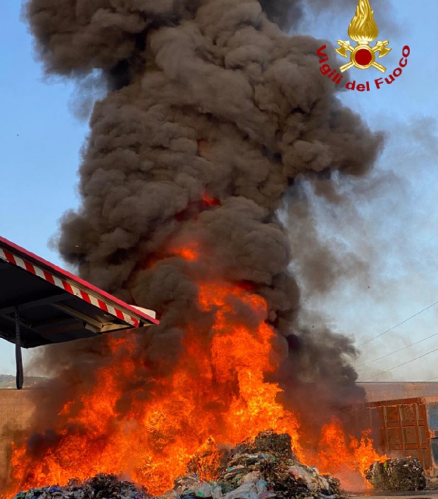 incendio torrenova messina