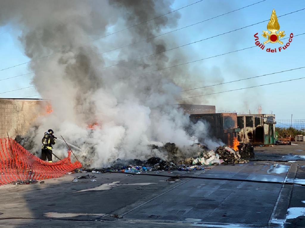 incendio torrenova messina