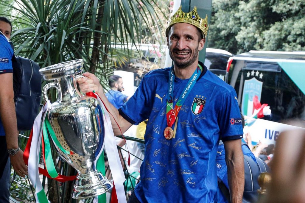 La Nazionale italiana torna a Roma con la Coppa (1)