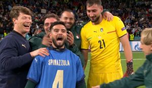 dedica insigne a spinazzola