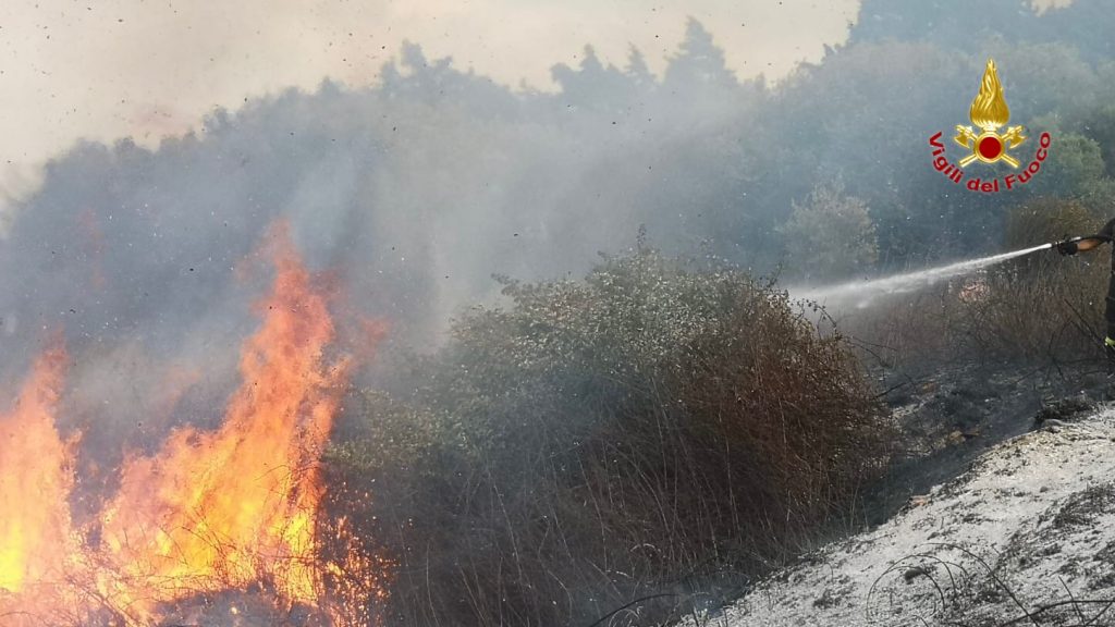 incendio messina