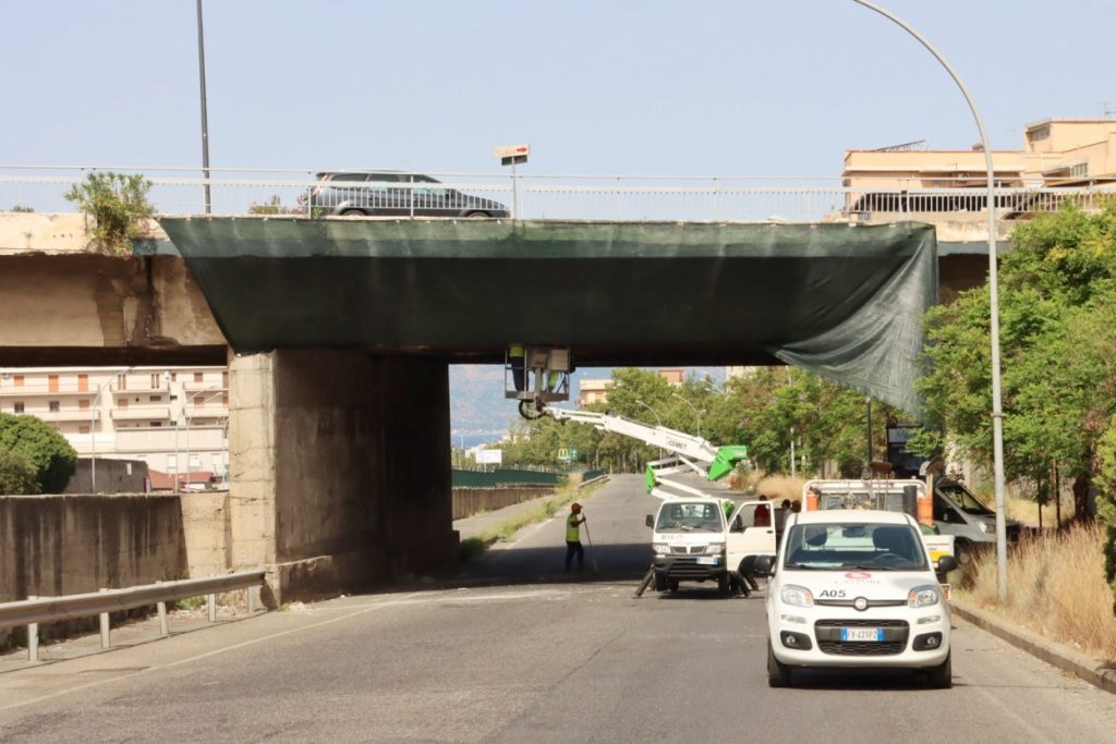 ponte sant'anna caduta calcinacci