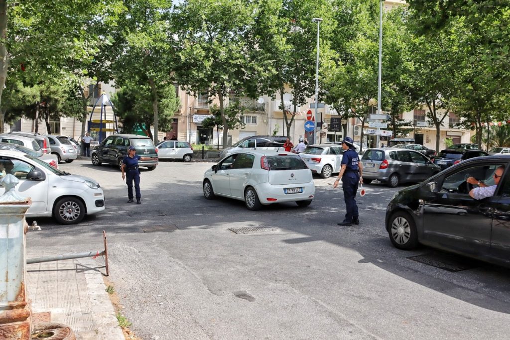 ponte sant'anna crollo calcinacci