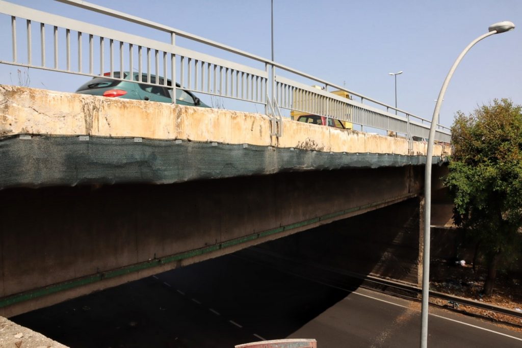 ponte sant'anna crollo calcinacci