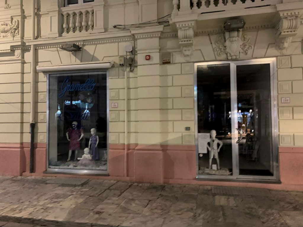 reggio calabria vetrine corso garibaldi 14 luglio 2021 (12)