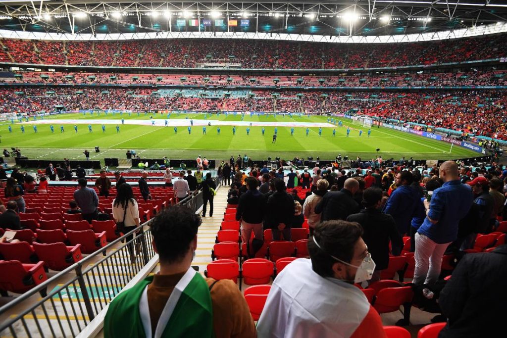 wembley-italia-spagna-raffaella-carrà