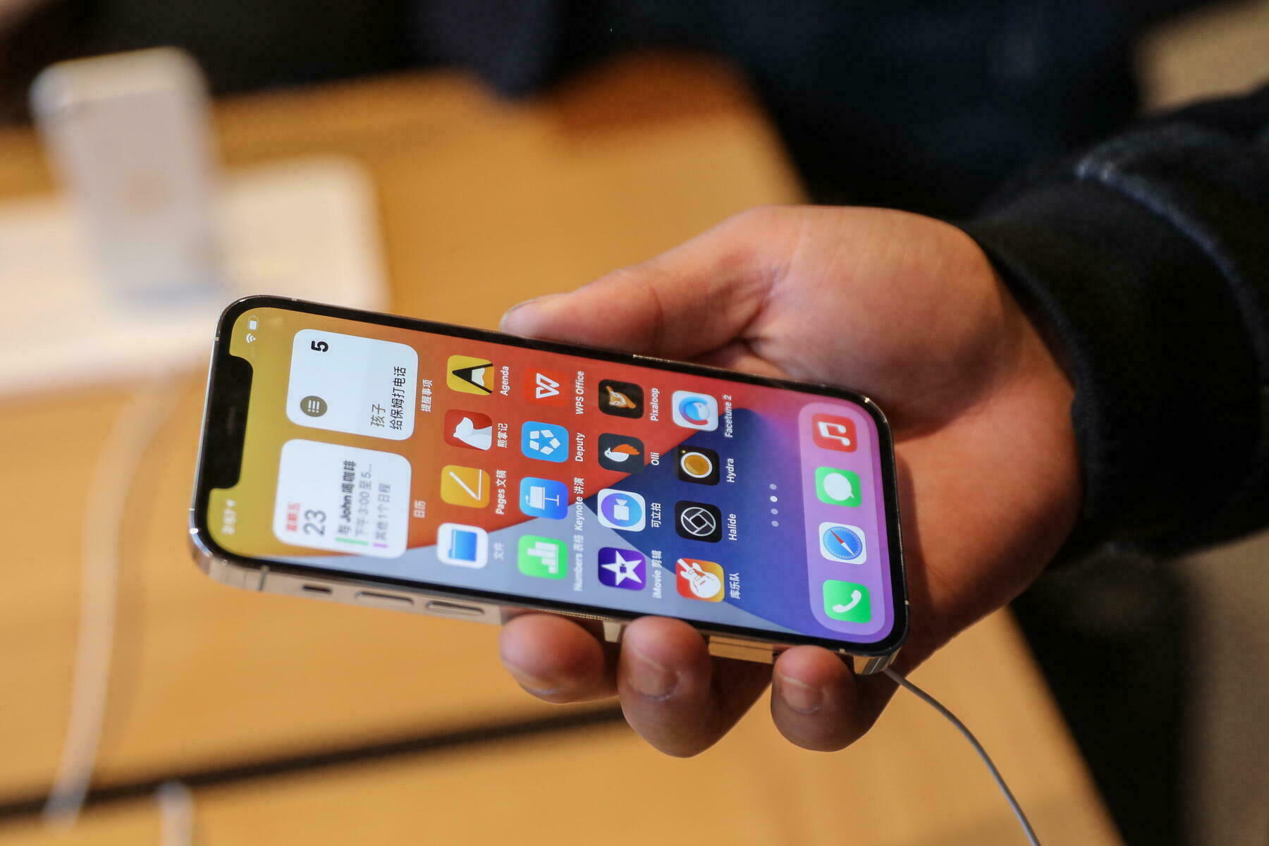 Apple iPhone